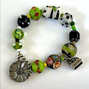 Elegant 925 Venice Murano Italy Black and Green Animal Charm Bracelet